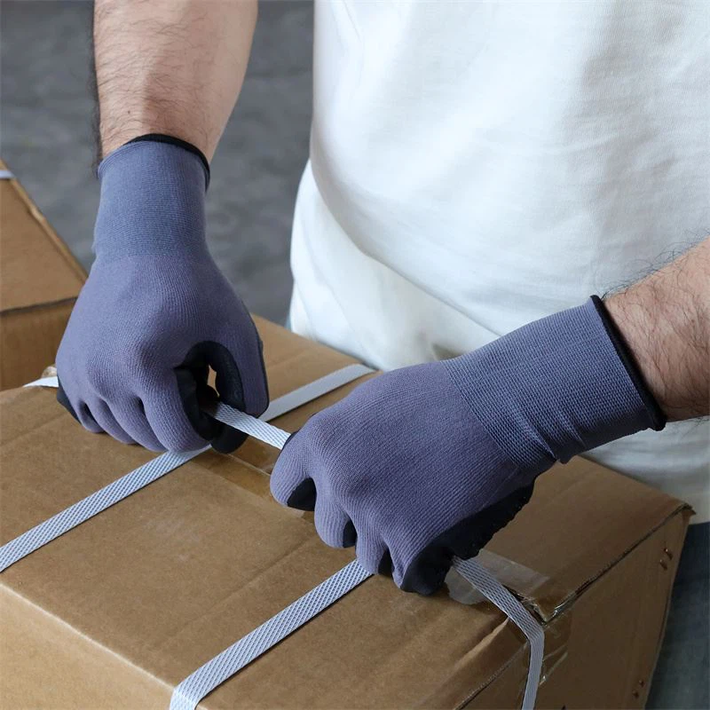 Рукавички з нітриловим покриттям